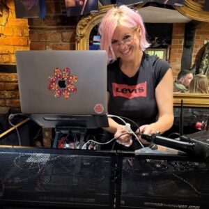 DJ Ellie