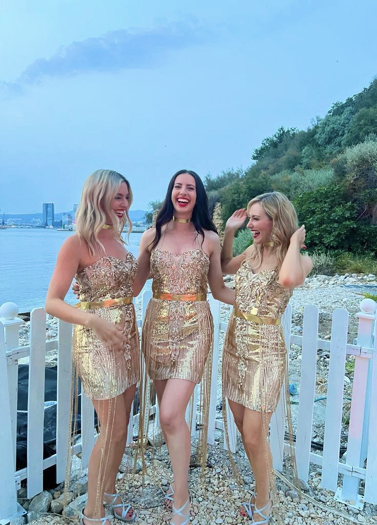 The Sweethearts - Image 11