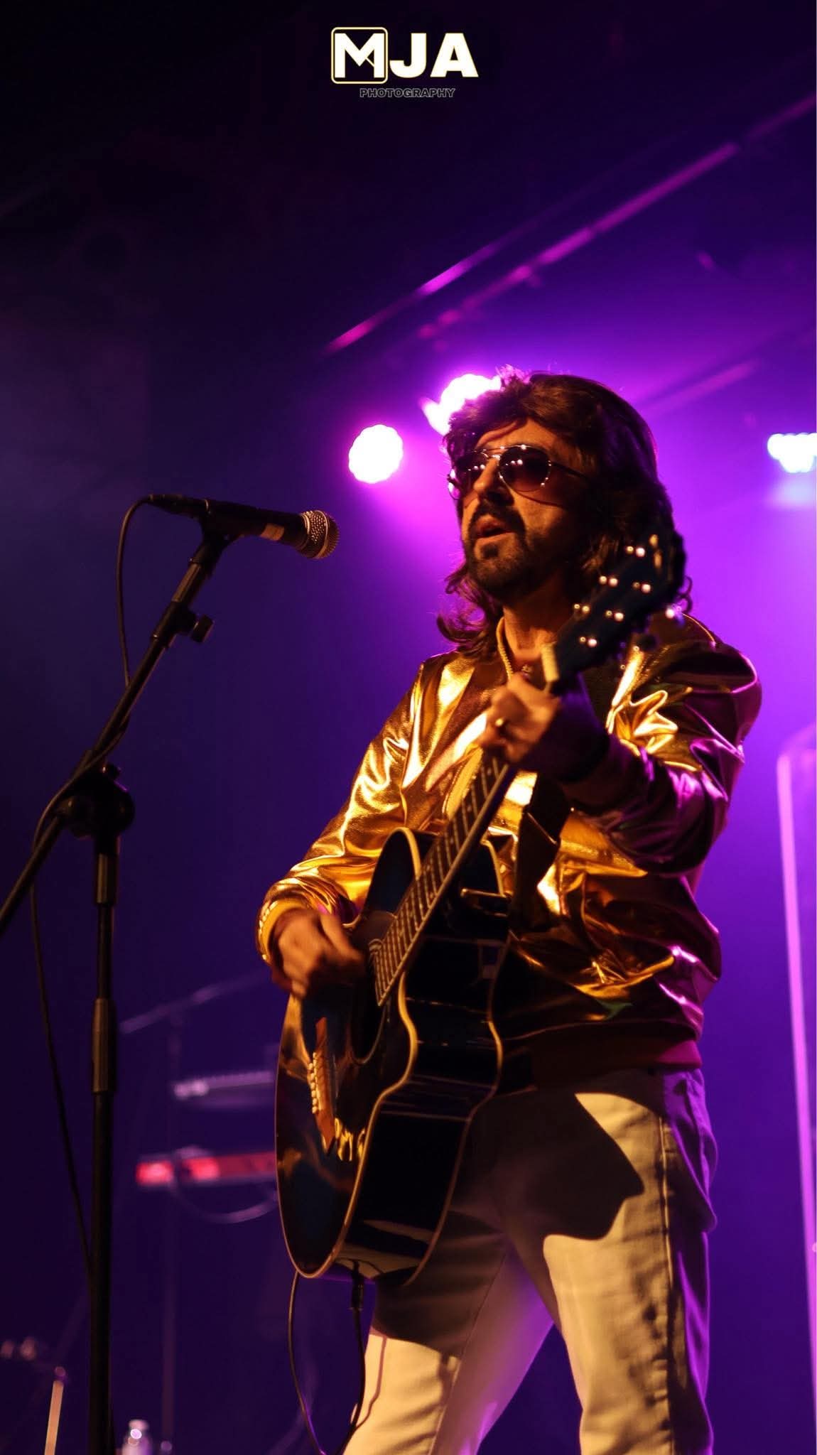 Stayin Alive - a tribute to the Bee Gees - Image 8