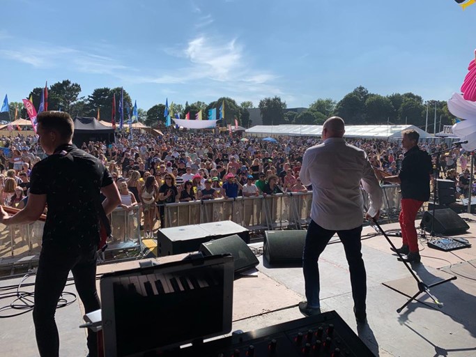 Go Span Duran (Go West, Spandau Ballet & Duran Duran Tribute) - Image 5